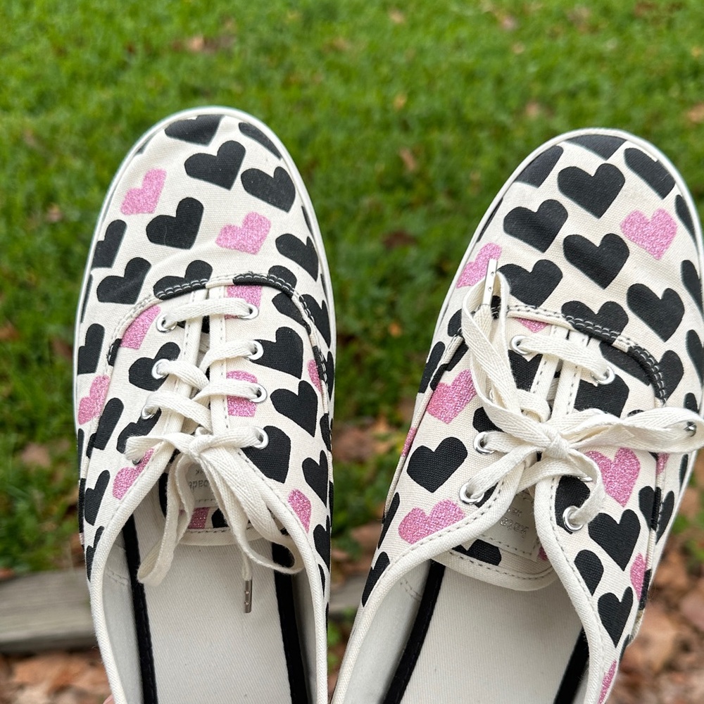 Heart Patterned Women's Sneakers